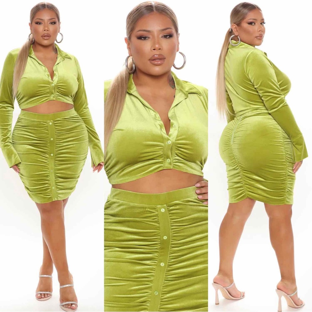 💥 NEW | Chartreuse Ruched Velvet Long Sleeve Top and Skirt Set